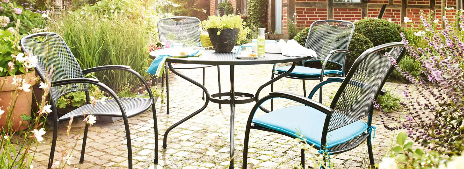 Gartenmöbelgeschäft -Gartenmöbelgeschäft 2